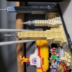 Lego Arch New York . No Box Or Manual